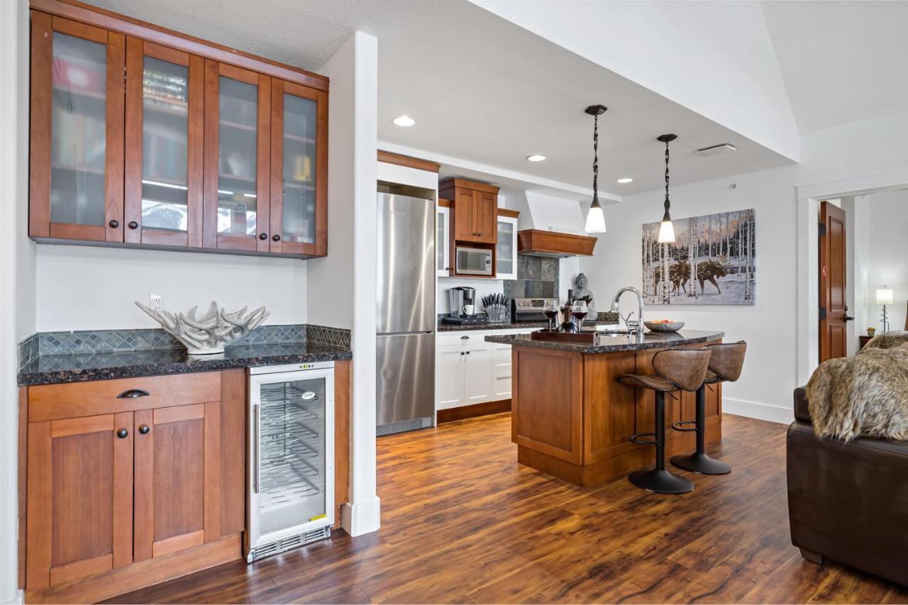 Penthouse At Solar A Resort And Spa Canmore Luaran gambar