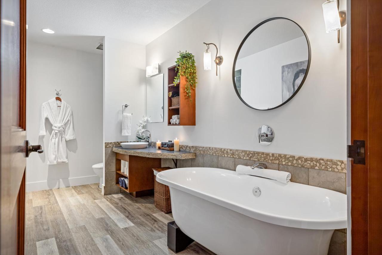 Penthouse At Solar A Resort And Spa Canmore Luaran gambar
